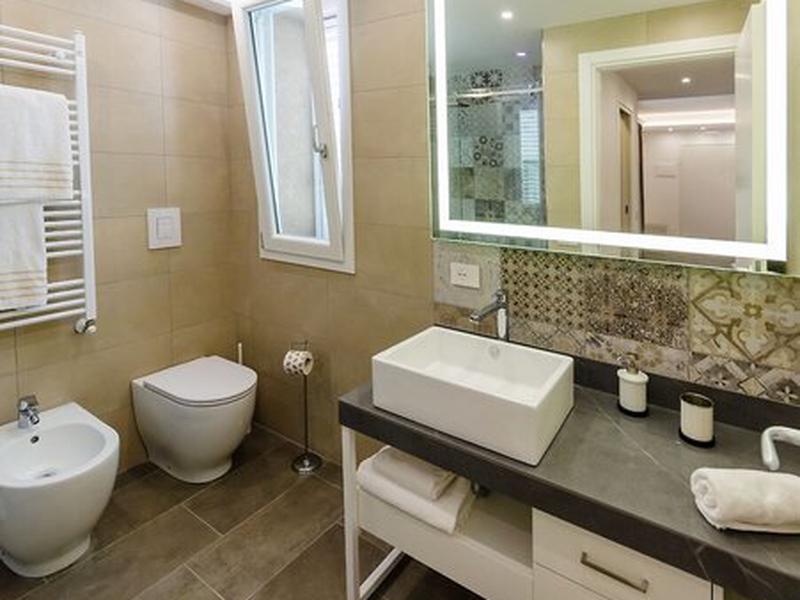 039512CA31E4A85229EC2764777AEBCF