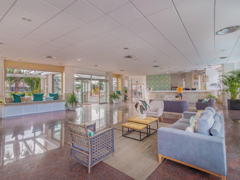 F5F90EEA39D5AF1718483B4D6427C2DB