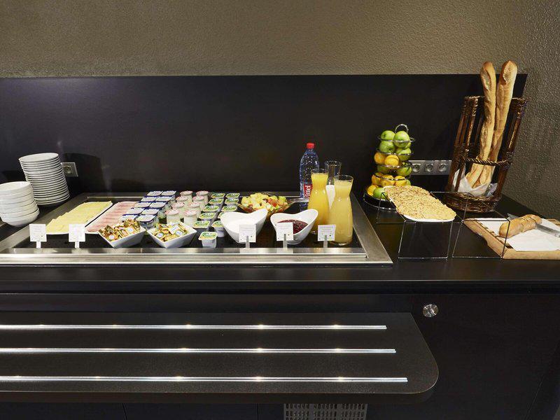 4E9F4BDB395C452549D908BB3C5F81A6