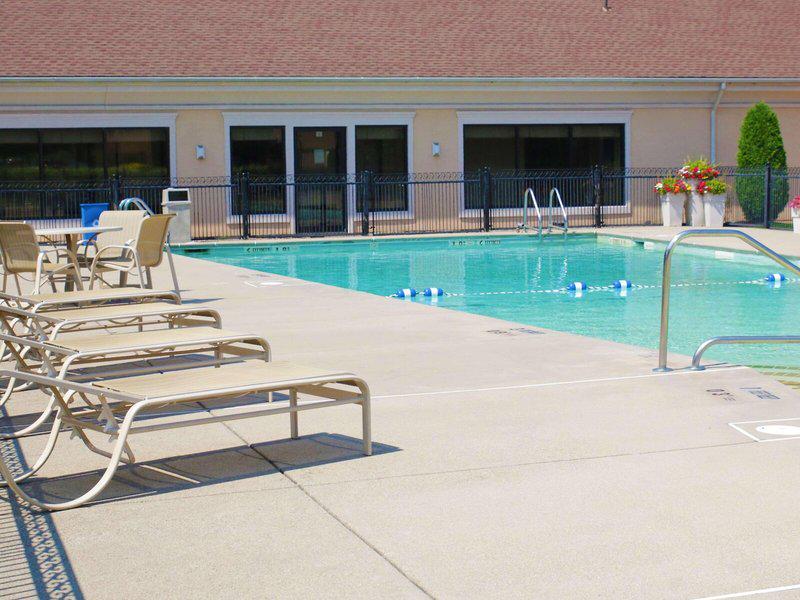 732777D1FCC733371C5941612D6DF26F