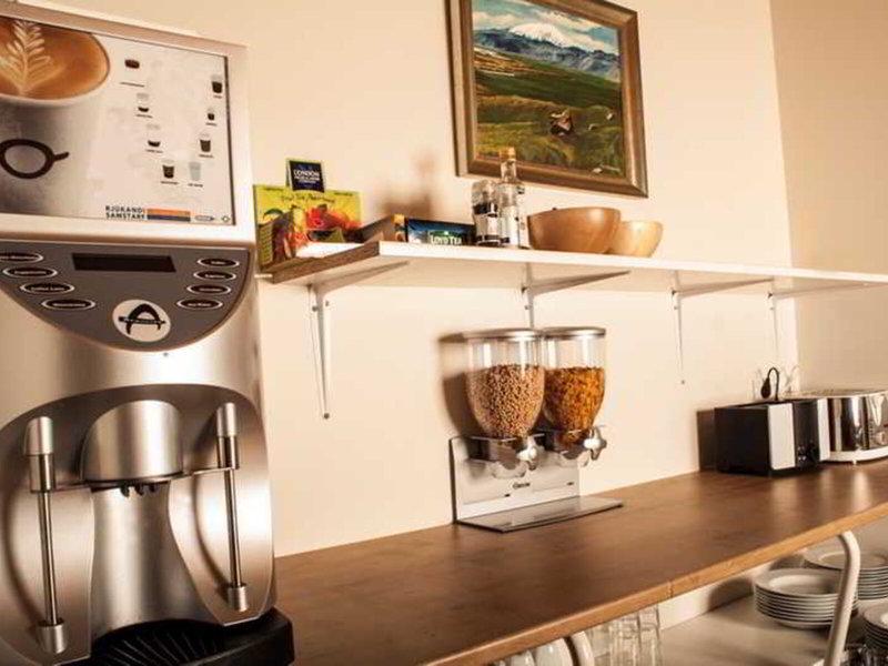 E4EB7DBBDFCE642F953E81C9874C0B4C