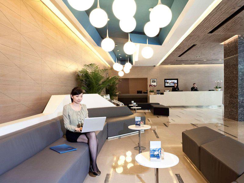 F2D5365DFCA0F751824AC0C1B70BE673