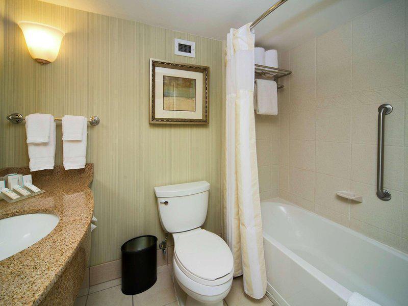 C99857B727B150D2472E16F7DFA50E99