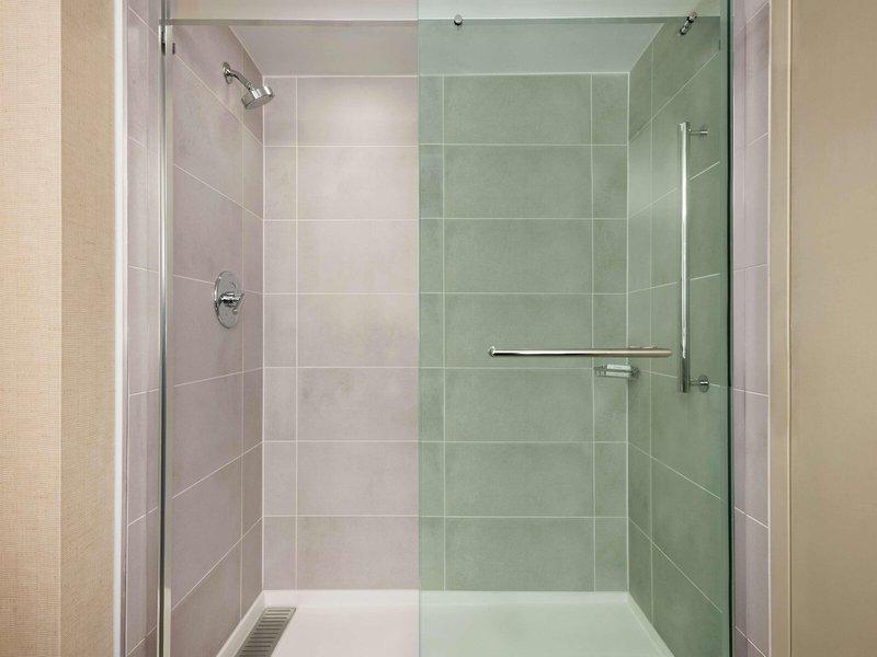 A4179D9199034B8CE9030DA4C9D88605