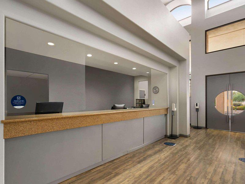 0BC6CFAB41BA016A1D29F61B67A82777