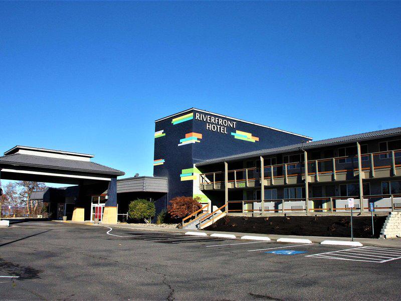 CB8CF9761AEBF2006C0E016ABDFCE139