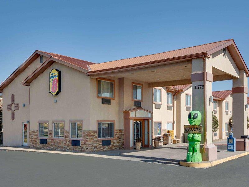 AE41621FD33338CBBE3D878D416764B2