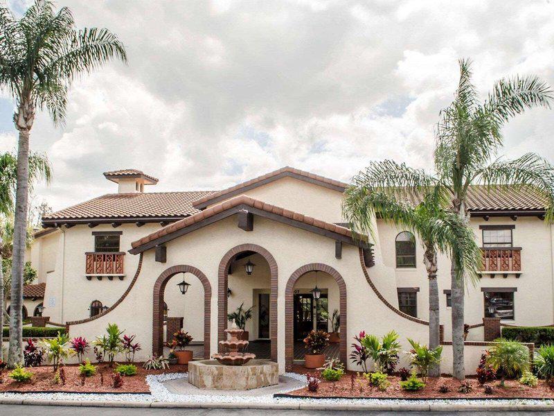 0E89ADB0E5A717A7A39393588165B570