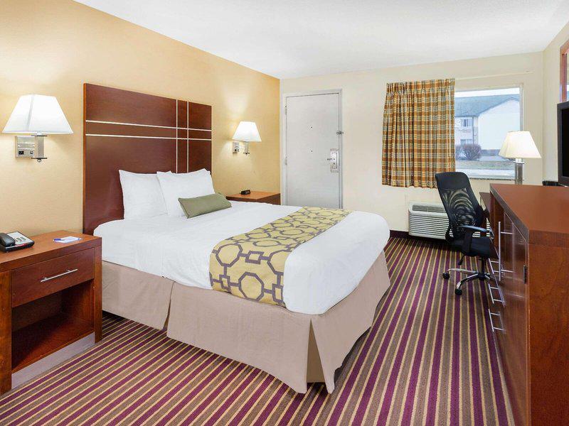 620171143EB7A3F8DB9033D9A0C9A9E6