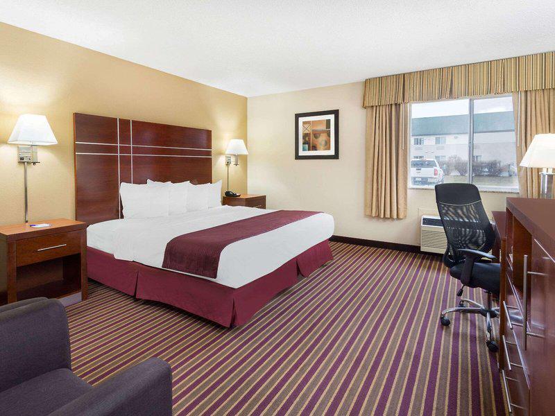 5FE6544C09672BAAED3EAAD764F51DDE