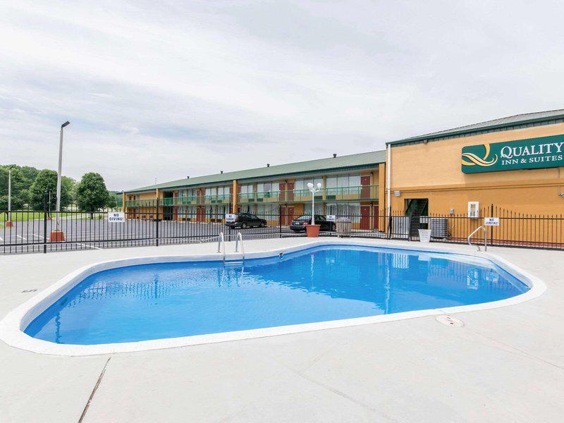 23306F34D381285EA282D3325C42881D