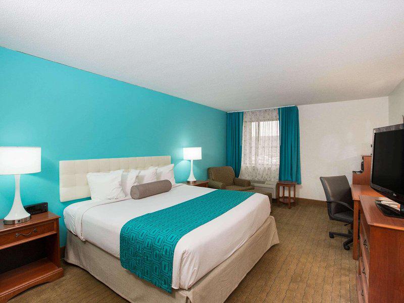 4E69DE1EFF398C9877635FA7DD4C2736