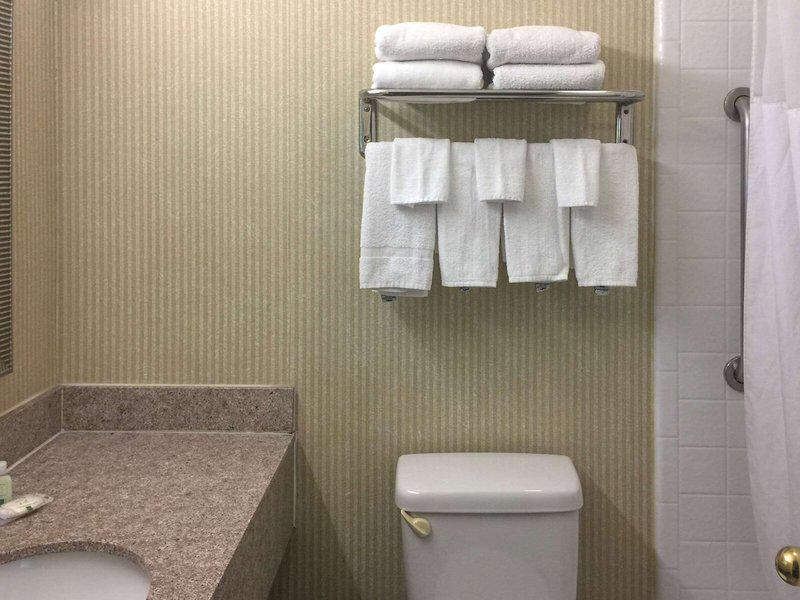 6EB12D41D05805E210E6EA651D70D0B6