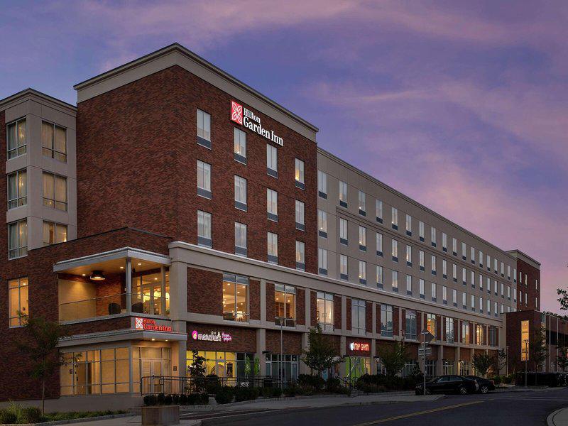 F08AF6E06F6AF19639E676FEABC111CA