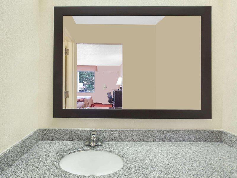 6F012CB96300EC96D08630FC18CDF926