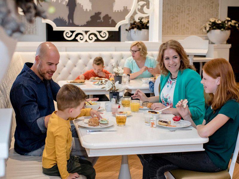 458EEB0453028A5AE50FECF229CC17EA