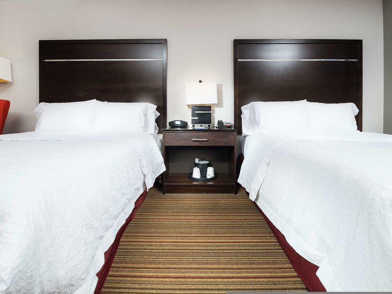 B5424B34C9F4A7F979E867F2C85F5528