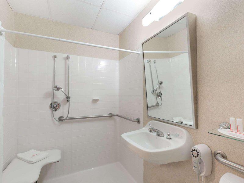 8C0E49CC13E76E0F9FEF0020D59EF6A0