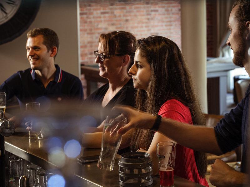 C92CF70BFDDF6781F30A20A7808F4D07