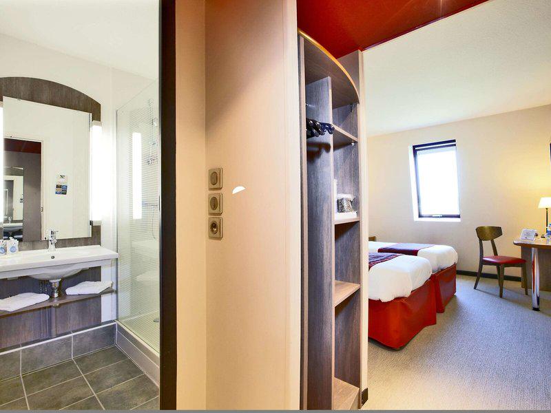 254263F75D54BBA2F1B63F0C0BAB745F