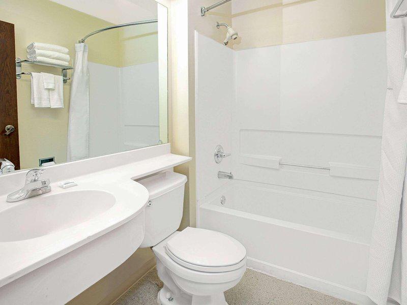 E1139A920316E4A4E386EFE5632E91E2