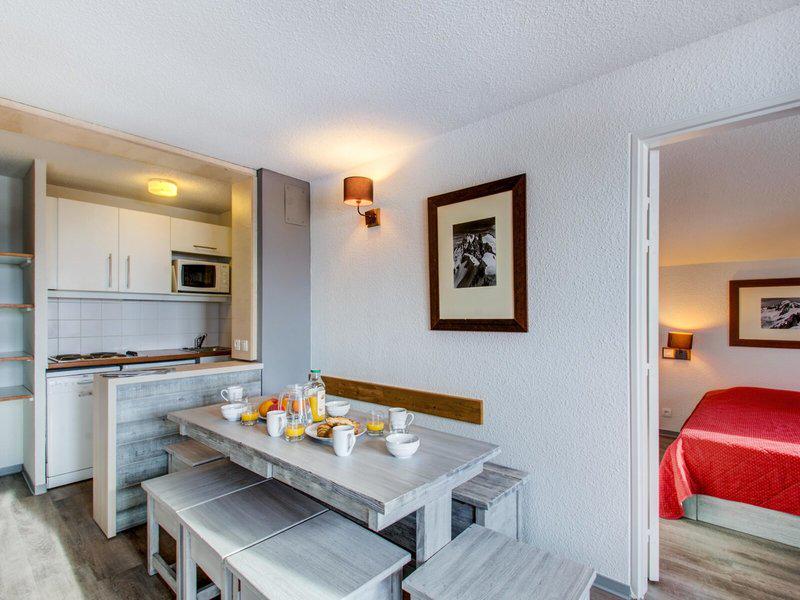 635F6CBD2A0364675C95B77192710D88