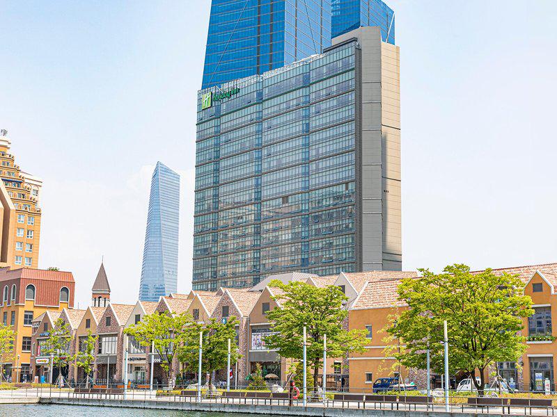 071179AADFFE18AF9F7CF9C17685BAA1