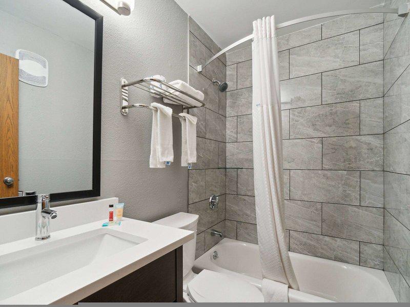 18F9318D0069F897BB3232C220115FB8