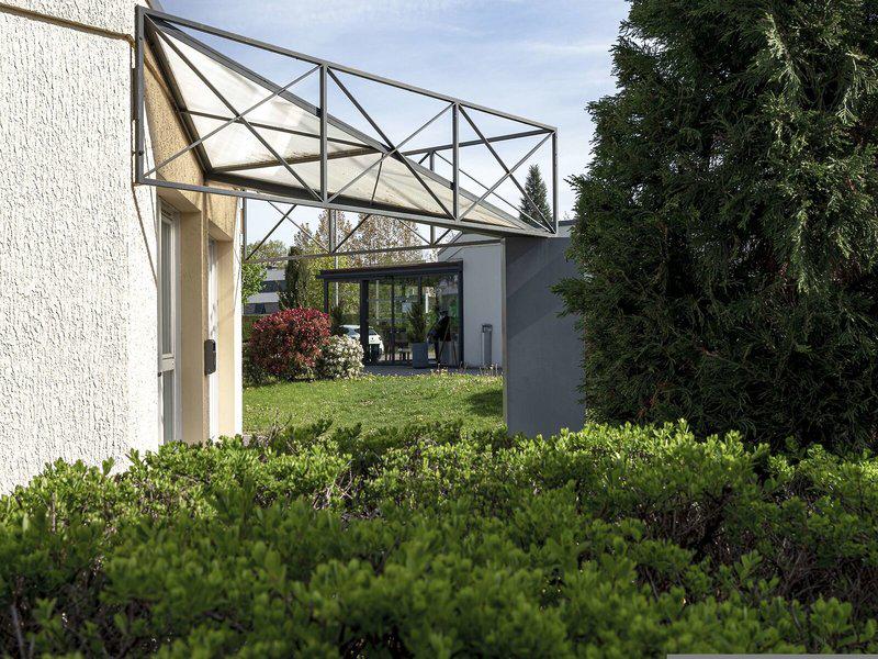 477037C4AE538128F6D173823FBAEAAD