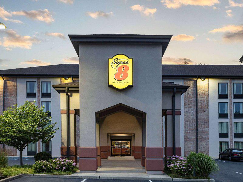 95BF6FE28968CDFEED3B407F7B57F60E