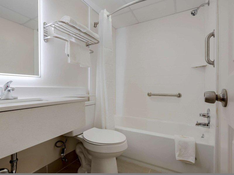 4CFE7B7488273582DC4925102B4A7FBB