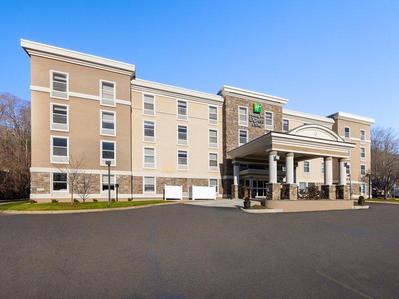 CE6694BA52CCCA2976067440FDB2BC5C