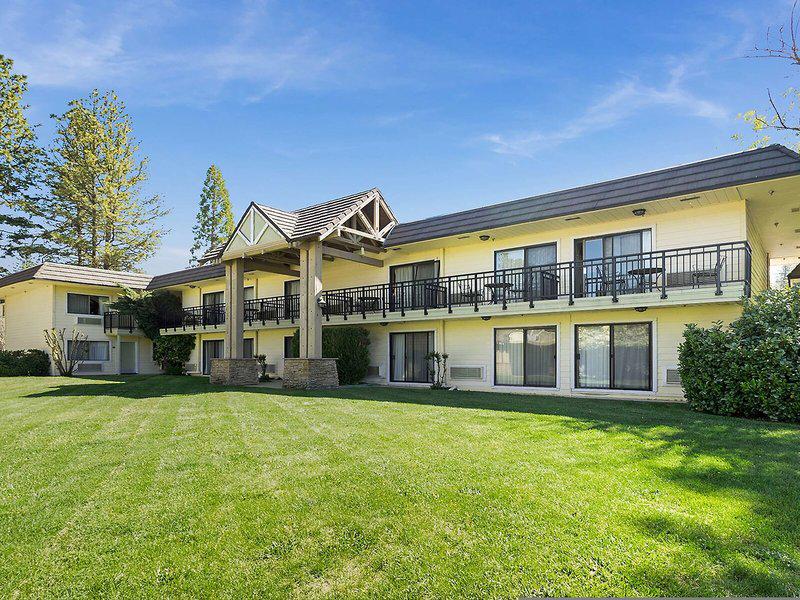 4AE6891748A2945BFAAAC8B944C47F2C