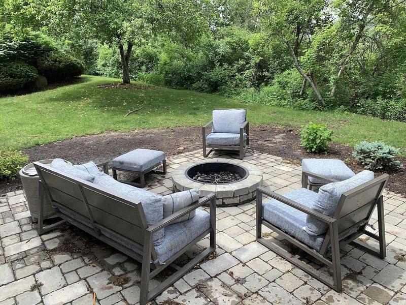 1328E0CEEF6162BC7CD114BBBE8A3B8D