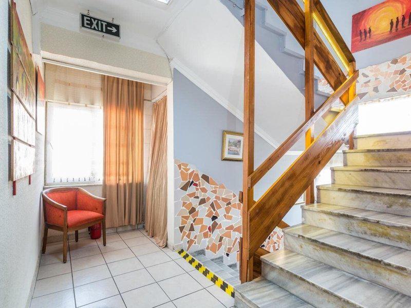 6774CFBA899D30A0AC303944437B3A95