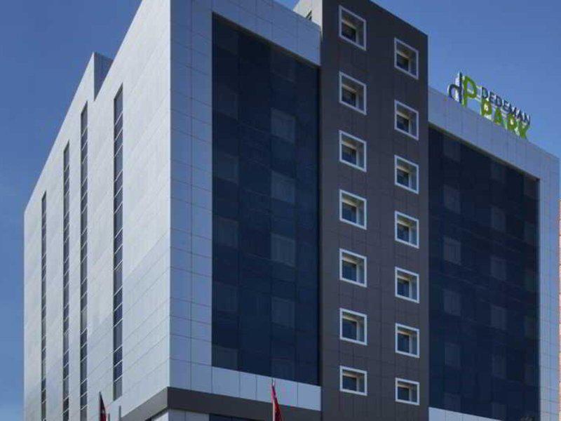 FE65576AF782F37D463D74B3745FD984