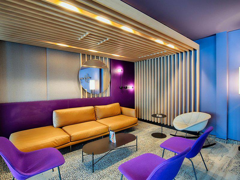 36C98500892F3410019AA550E15949EE