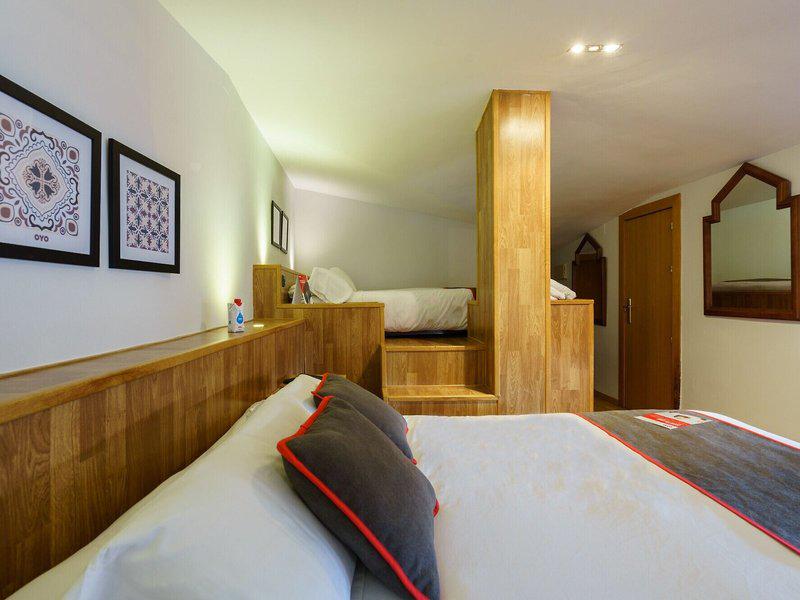 F51BB15A08BD6B6AE16DCFE574261949