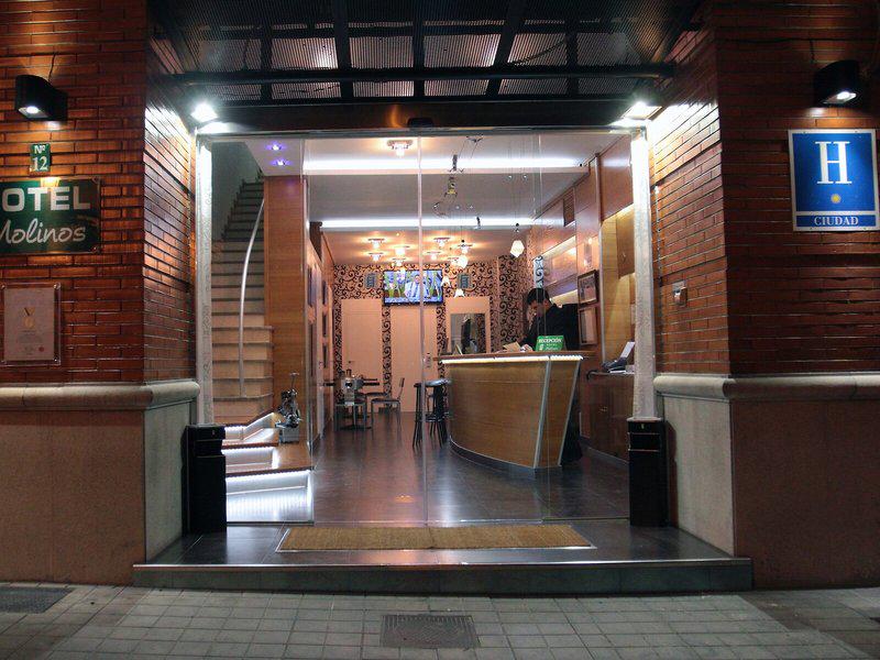 37BED8C2B8F2AA3E8DC7075E5A67B52E