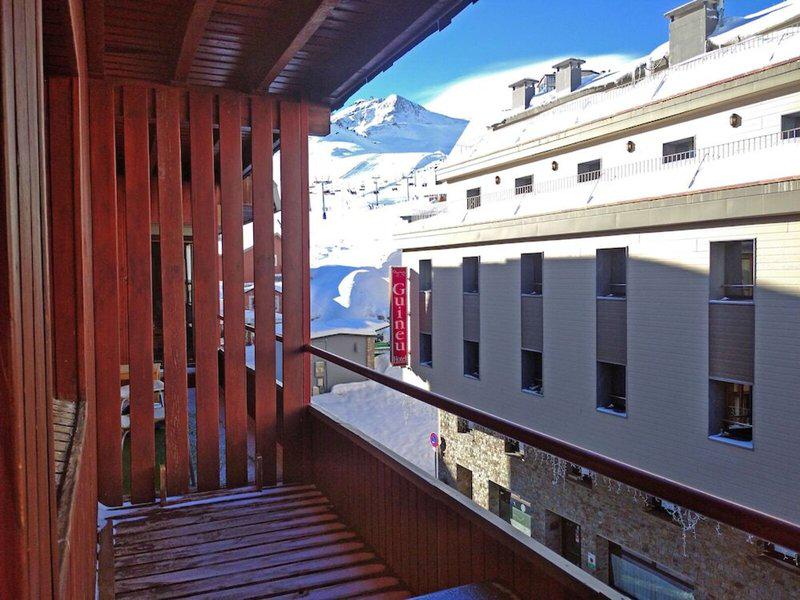 D8EA488AA0D089DE72B4360370FACC1A