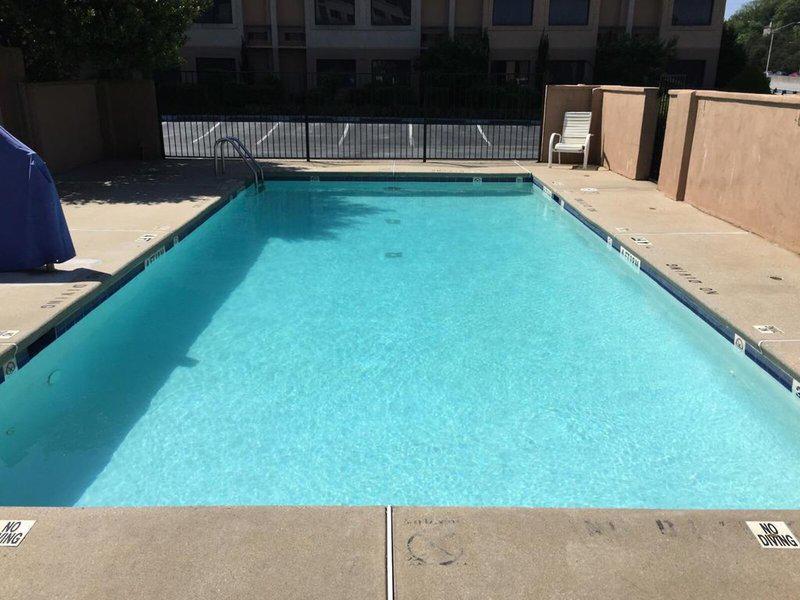 670BC89FBE09498F9BC86925EB39AFAC