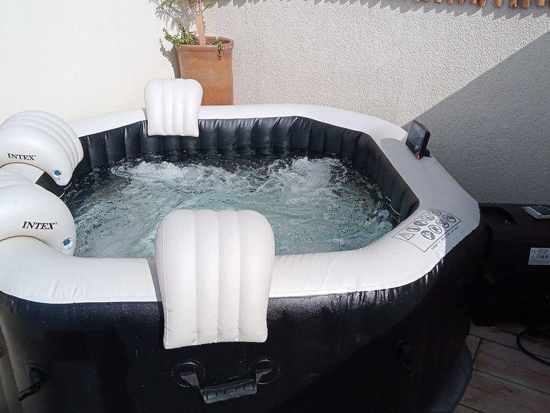 9B5CDDC4DA3B60E288F1FCFEABB9ED68