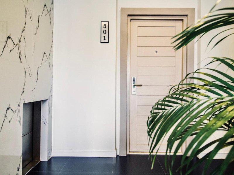 60AEB29BAEB6AA1A88F46891323C4703