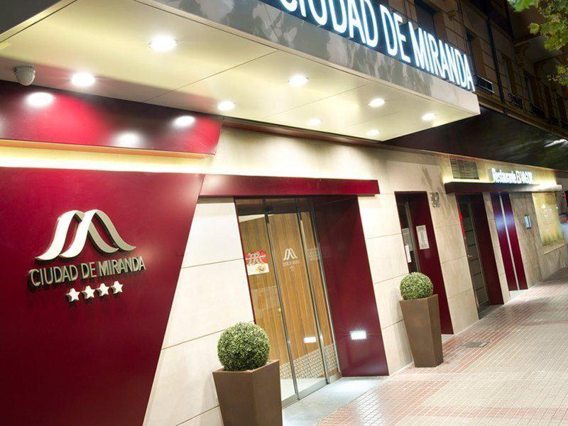 48BC82C583070CBAA9BB6D6B0E273E72