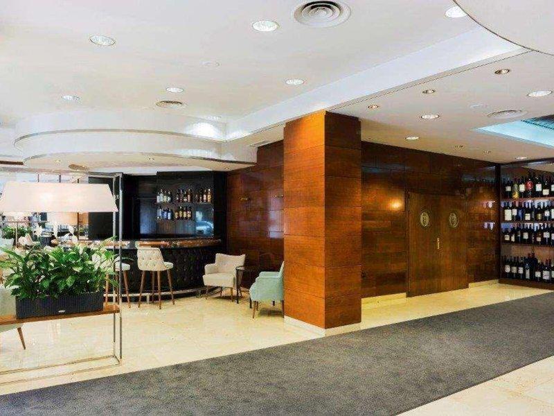 EDE86EDBAC8E91A61F6917FF58FBDDE0