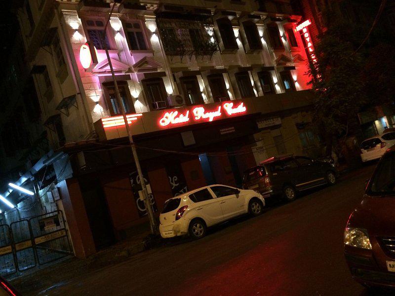 D8BF05620F229E6D3BFC3DBA4BD63E25