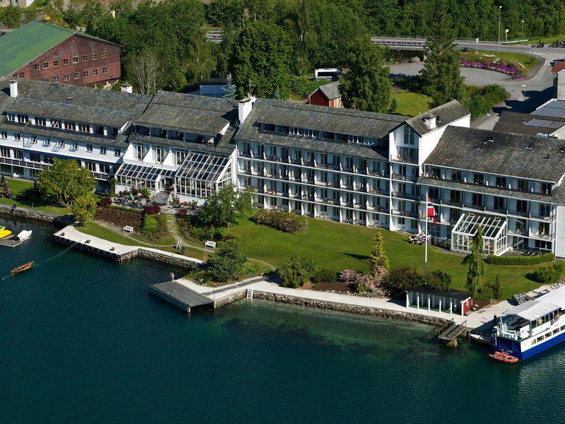 8DC31B05C302060FBC02368CB2C1157A