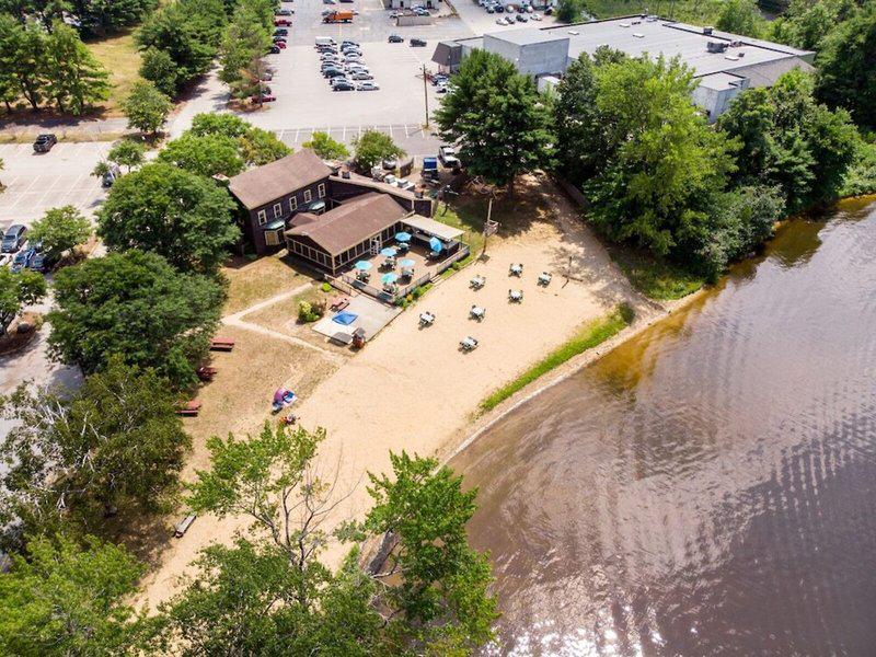 124CDC0C042D1FDF097152F3AA0BFFEC