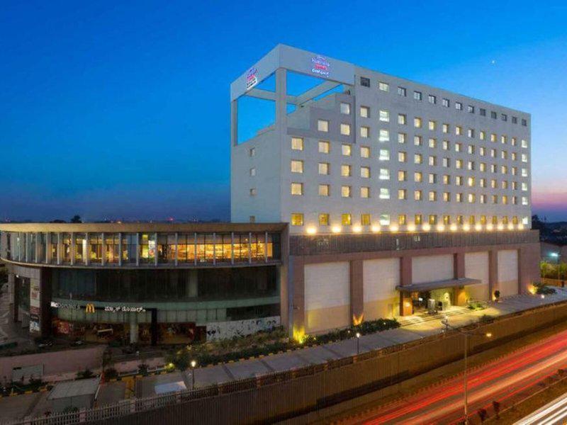 2D070D66C077198459BA86B88387D441