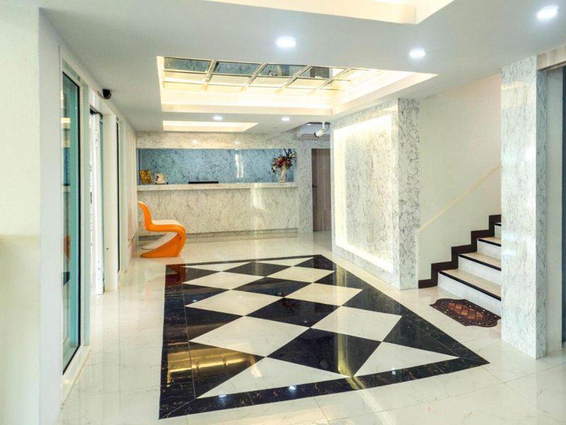 EF67D79413D4F80A379410D046F368DA